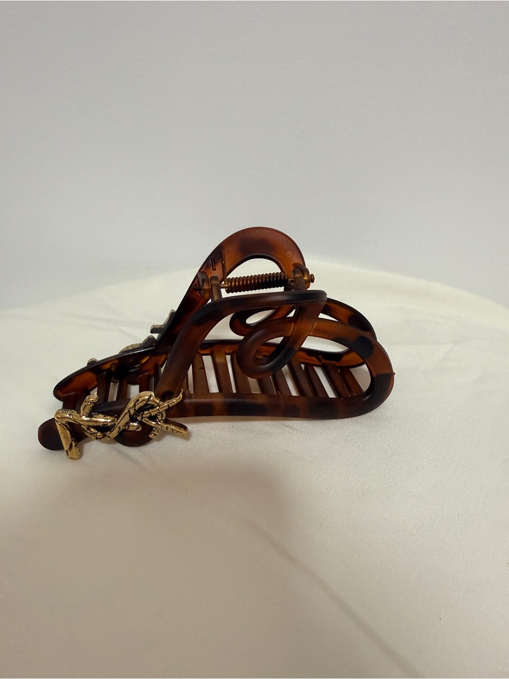 Tortoiseshell Hair Claw Clip